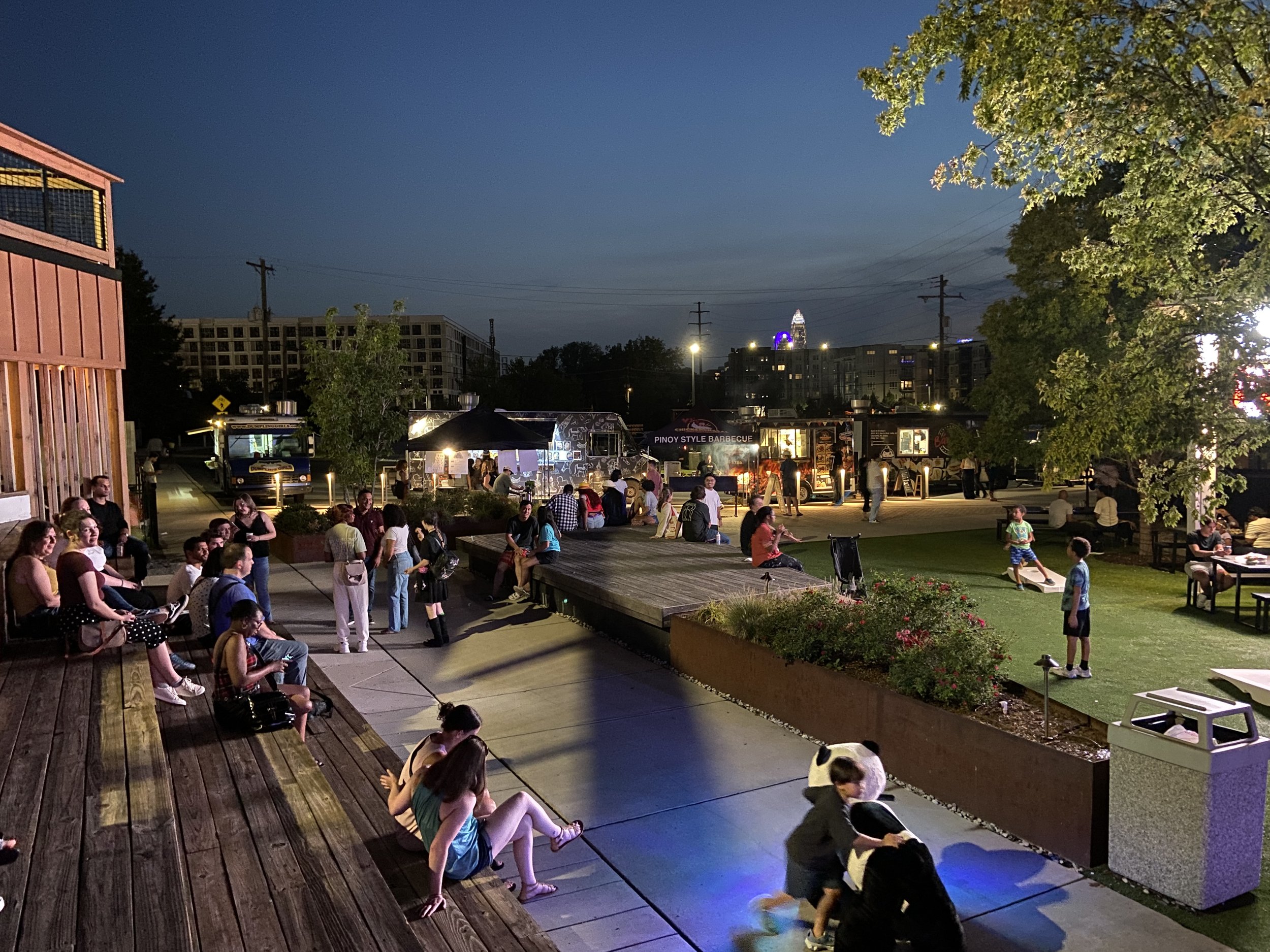 Fiesta Friday 2026: full programme and times in Charlotte | Planomato